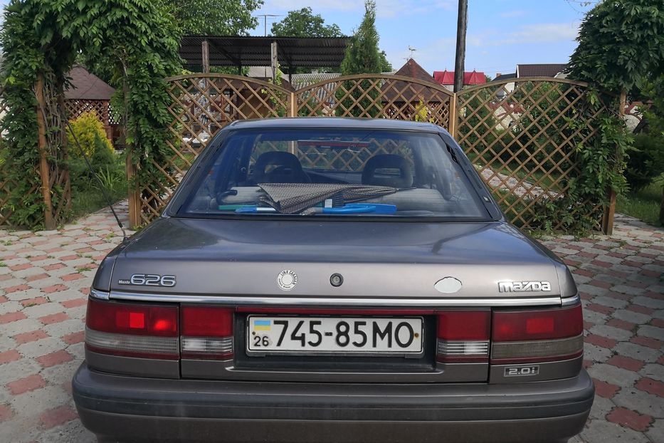 Продам Mazda 626 1992 года в Черновцах
