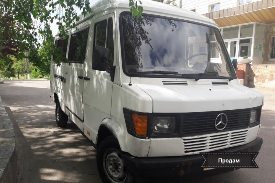 Продам Mercedes-Benz 208 пасс. 1994 года в Ровно