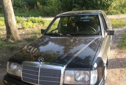 Продам Mercedes-Benz E-Class 1988 года в г. Коростень, Житомирская область