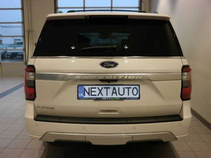 Продам Ford Expedition Platinum 2021 года в Киеве