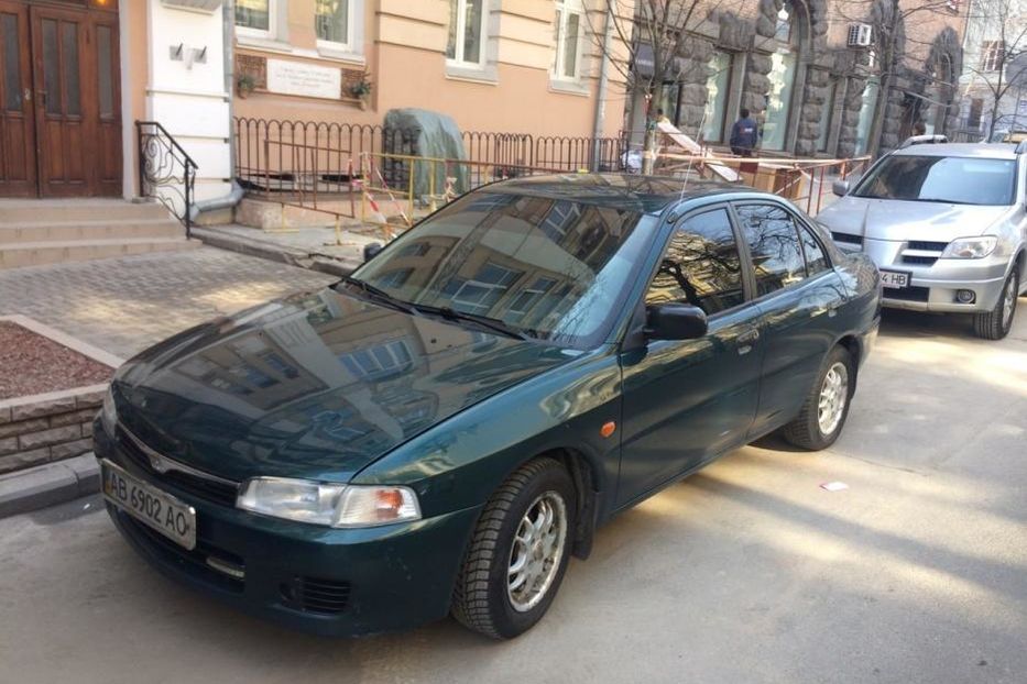 Продам Mitsubishi Lancer  GLX 1996 года в Киеве