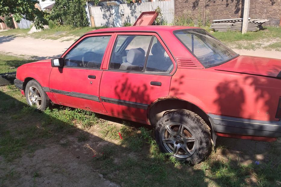 Продам Opel Ascona 1989 года в Харькове