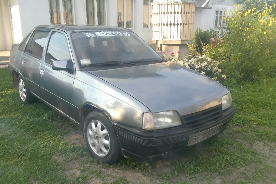 Продам Opel Kadett 1988 года в г. Косов, Ивано-Франковская область