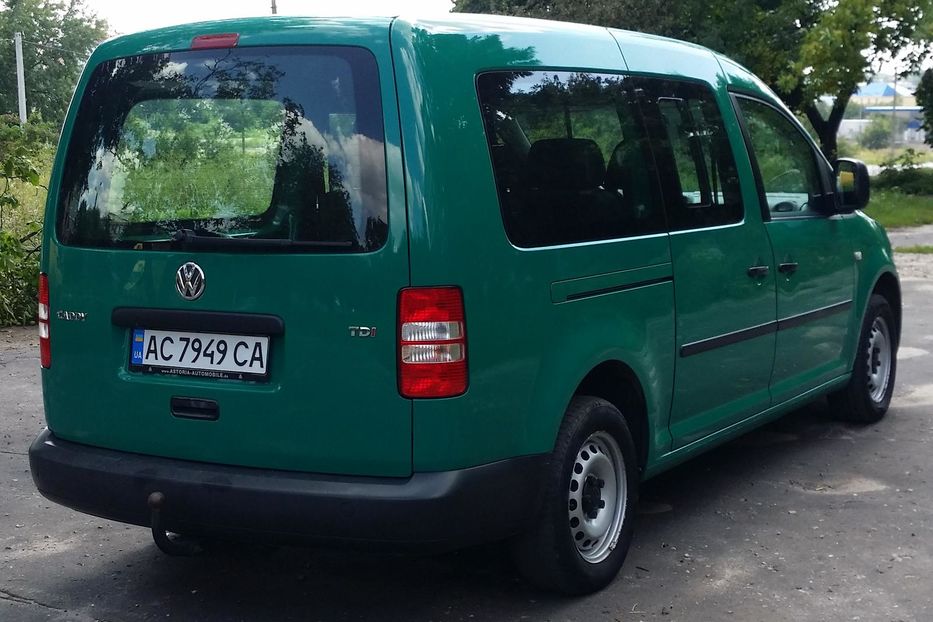 Продам Volkswagen Caddy пасс. 1.6 75 kv 2013 года в Луцке