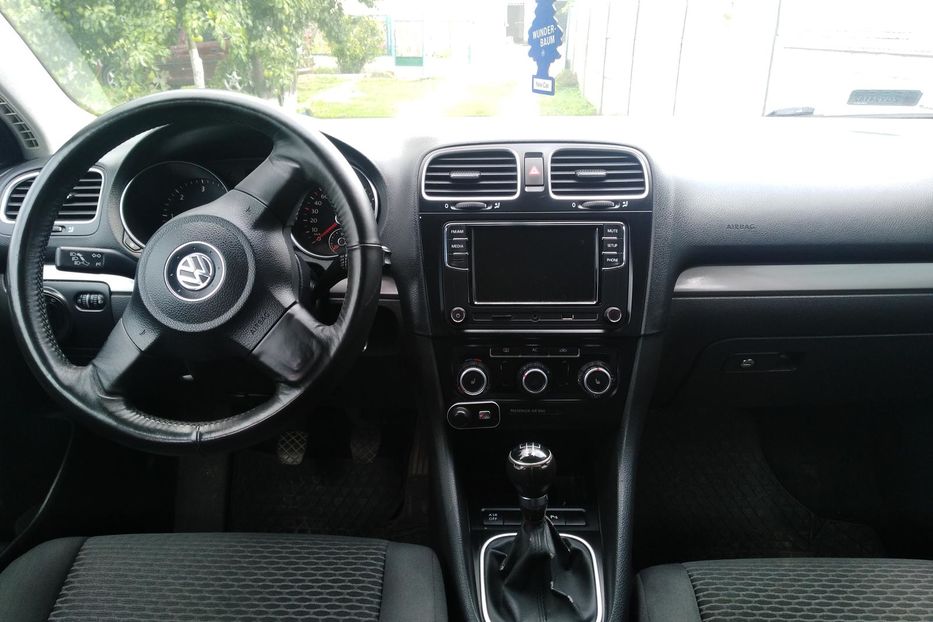 Продам Volkswagen Golf  VI 2010 года в Виннице