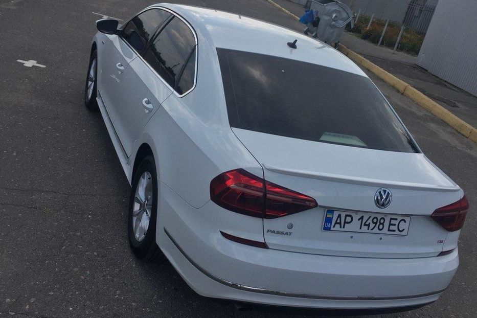 Продам Volkswagen Passat B8 2017 года в Киеве