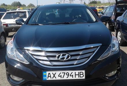 Продам Hyundai Sonata лимитед 2013 года в Харькове