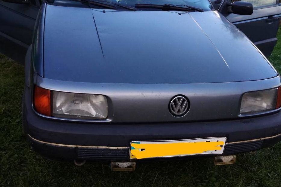 Продам Volkswagen Passat B3 1989 года в Львове