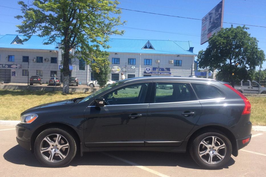 Продам Volvo XC60 2011 года в Житомире