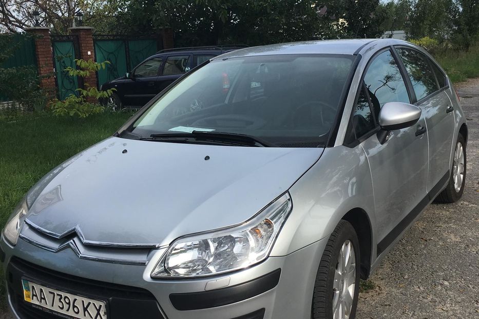 Продам Citroen C4 2010 года в Киеве