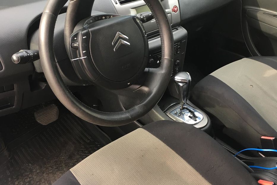 Продам Citroen C4 2010 года в Киеве