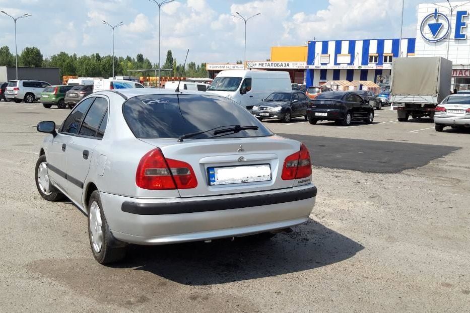 Продам Mitsubishi Carisma 2003 года в Харькове