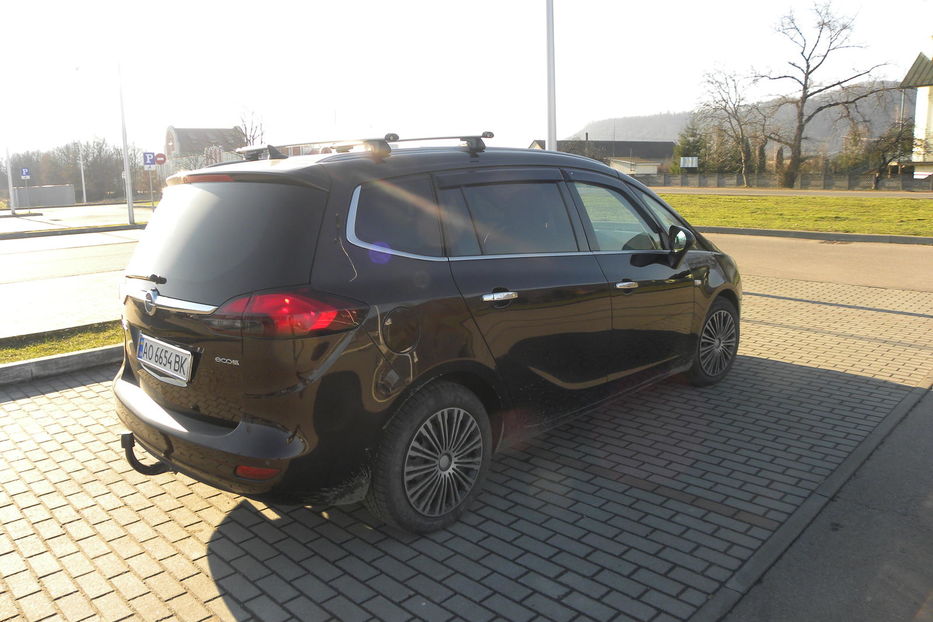 Продам Opel Zafira 2012 года в г. Хуст, Закарпатская область