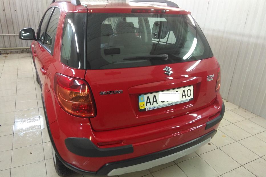 Продам Suzuki SX4 2013 года в Киеве