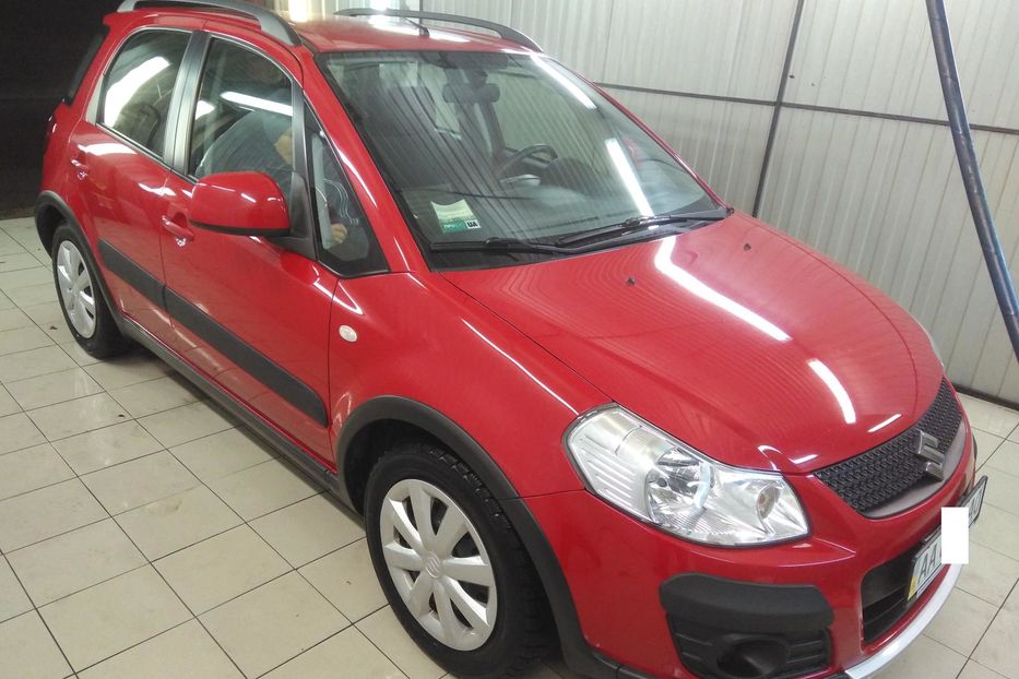 Продам Suzuki SX4 2013 года в Киеве