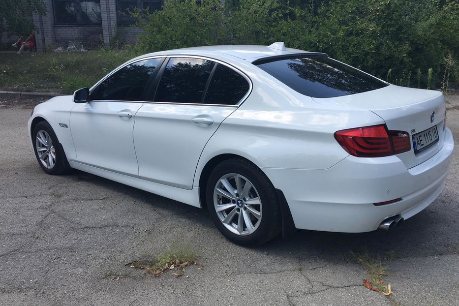 Продам BMW 520 2012 года в Днепре