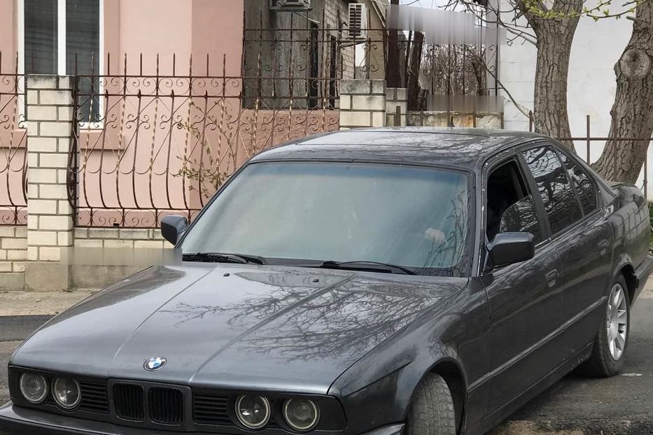 Продам BMW 525 М50б25 1990 года в Николаеве