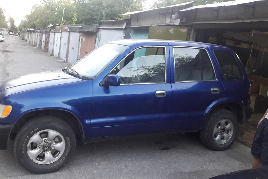 Продам Kia Sportage 4×4полный привод  1996 года в Киеве