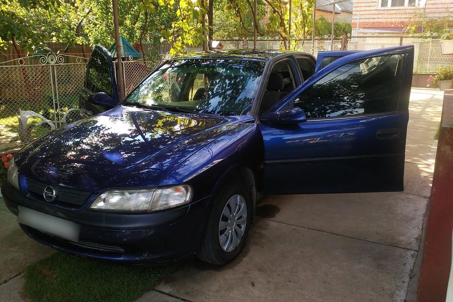 Продам Opel Vectra B 1997 года в Ужгороде