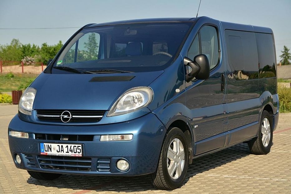 Продам Opel Vivaro пасс. 2006 года в Львове