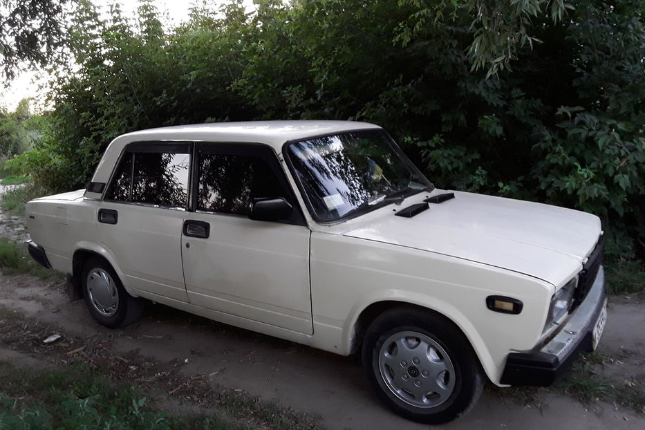 Продам ВАЗ 2107 1985 года в Сумах