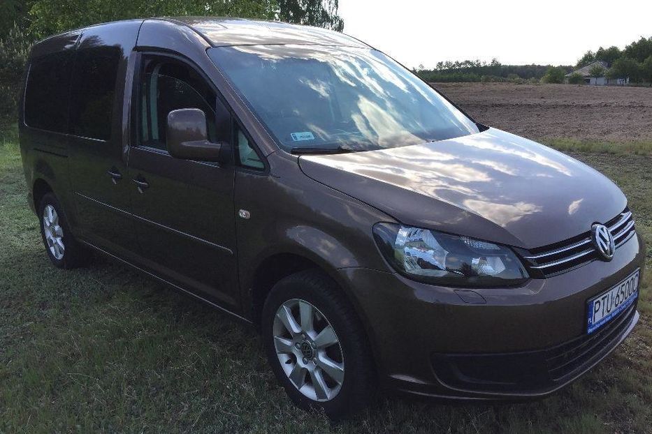 Продам Volkswagen Caddy пасс. 2013 года в Львове