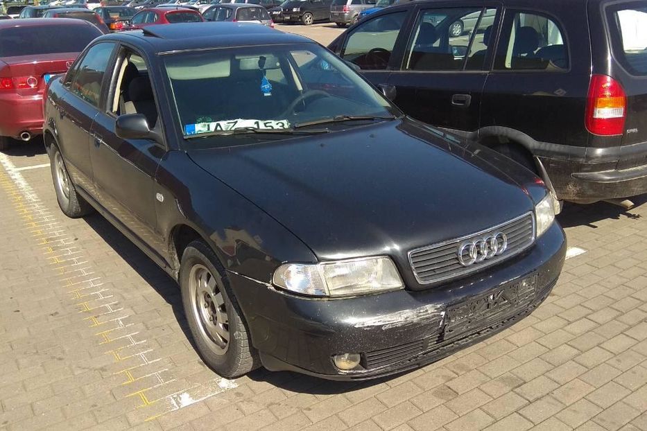 Продам Audi A4 1996 года в Харькове