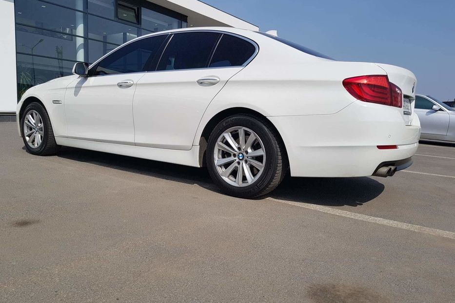 Продам BMW 520 2012 года в Харькове