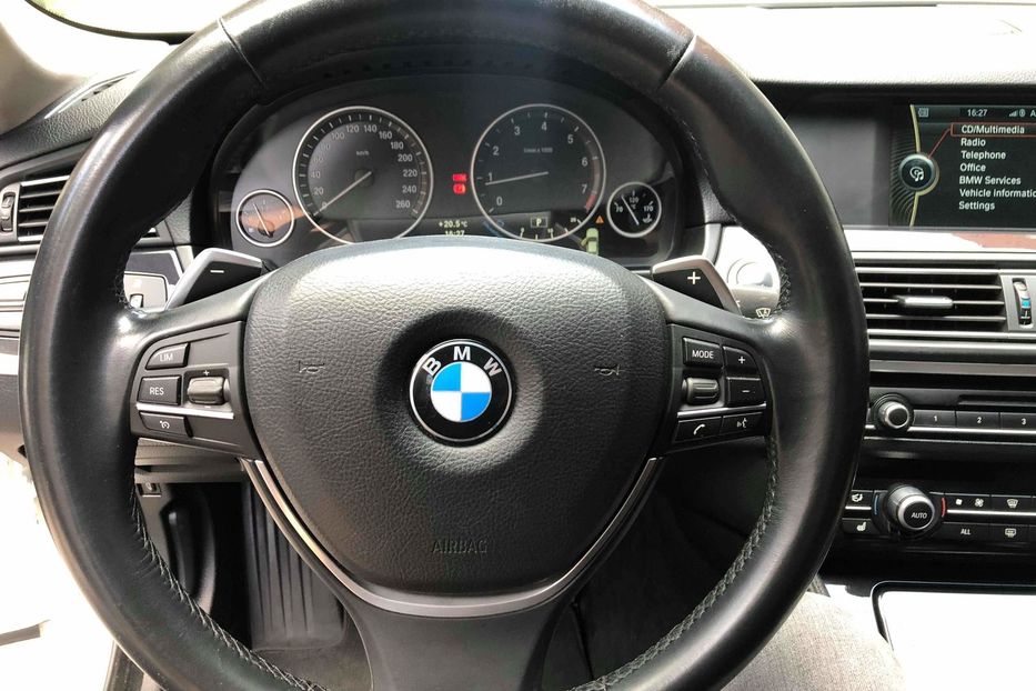 Продам BMW 520 2012 года в Харькове