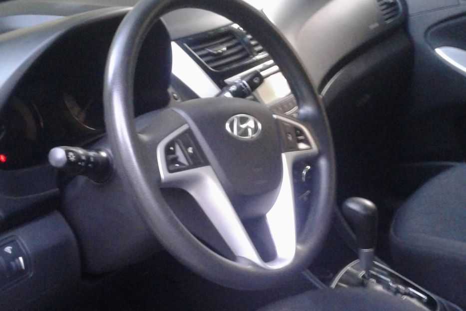 Продам Hyundai Accent  2012 года в г. Кривой Рог, Днепропетровская область