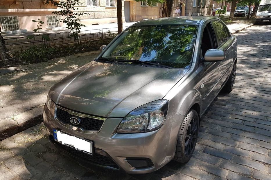 Продам Kia Rio 2011 года в Одессе