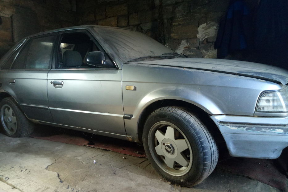 Продам Mazda 323 1987 года в Одессе