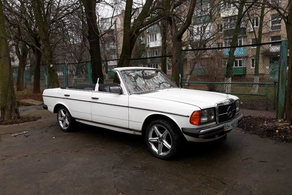 Продам Mercedes-Benz 240 Кабриолет 1985 года в Одессе
