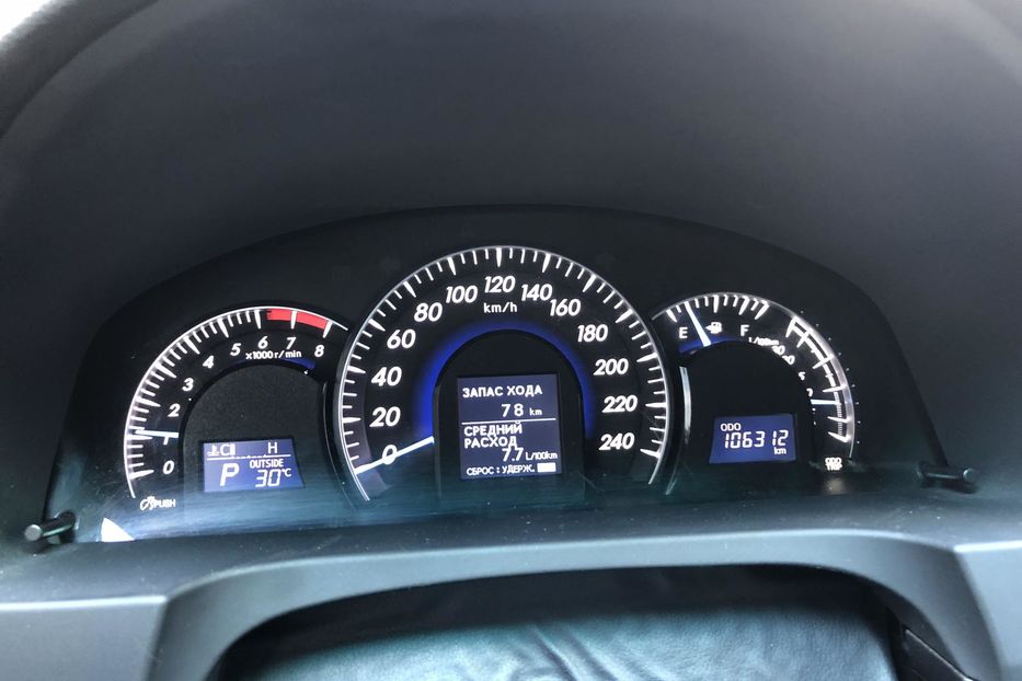 Продам Toyota Camry 2012 года в г. Белая Церковь, Киевская область