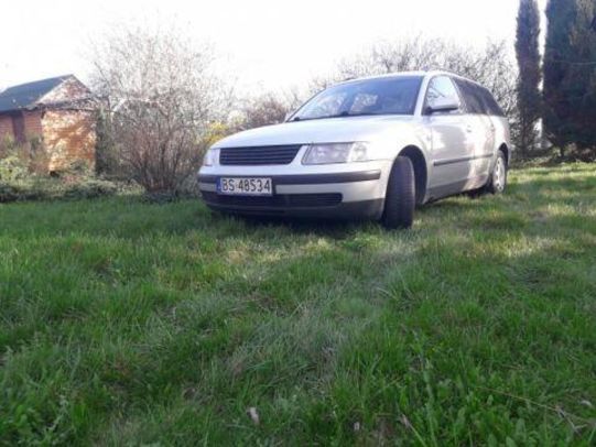 Продам Volkswagen Passat B5 1999 года в г. Городок, Львовская область