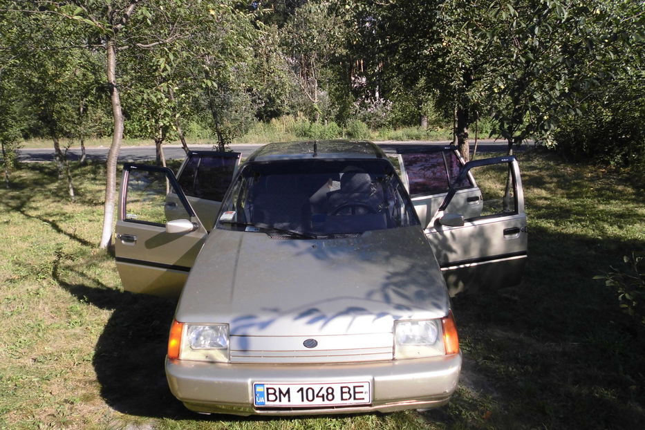 Продам ЗАЗ 1103 Славута 2002 года в г. Ахтырка, Сумская область