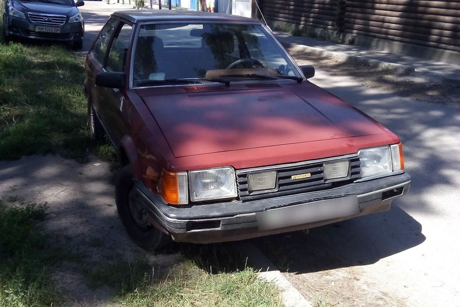 Продам Mazda 323 BD 1983 года в Житомире