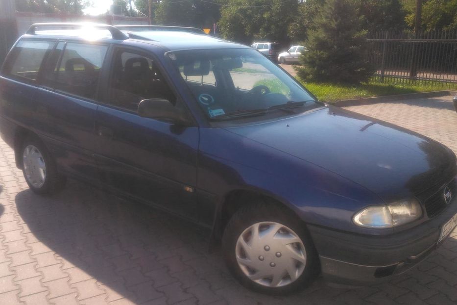 Продам Opel Astra H 1996 года в Одессе