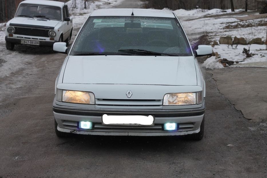 Продам Renault 21 1993 года в г. Первомайск, Луганская область