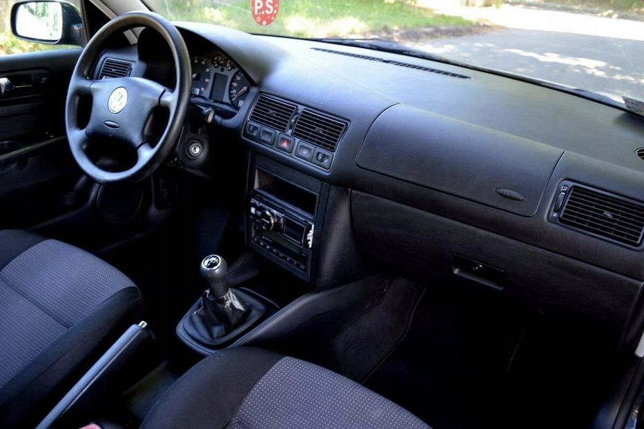 Продам Volkswagen Golf IV 2002 года в Киеве