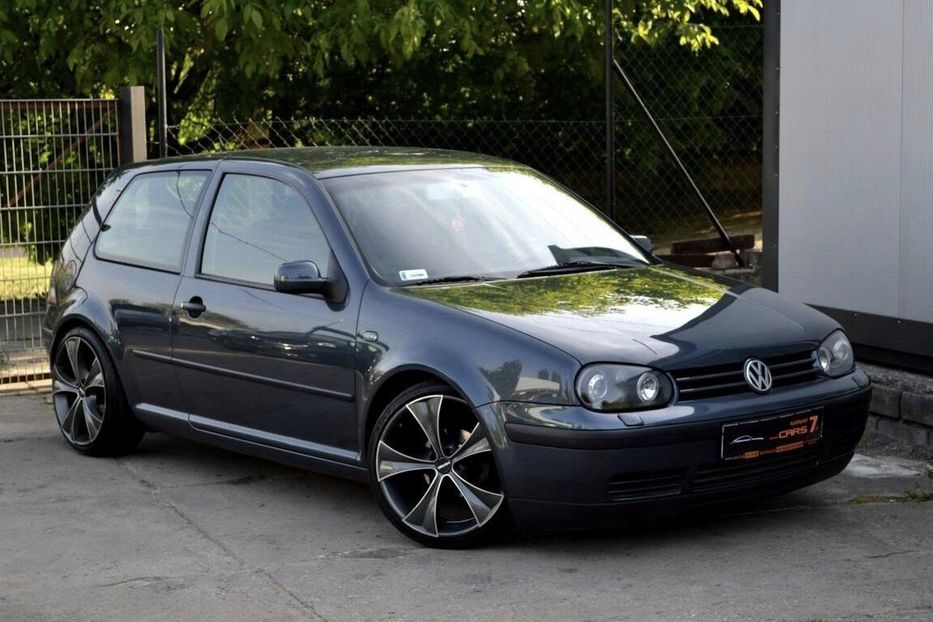 Продам Volkswagen Golf IV 2002 года в Киеве