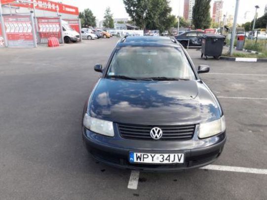 Продам Volkswagen Passat B5 2000 года в Киеве