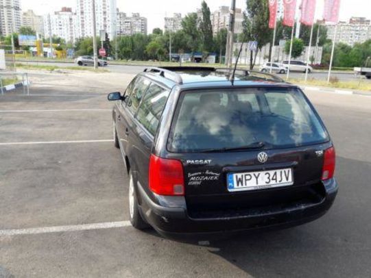 Продам Volkswagen Passat B5 2000 года в Киеве