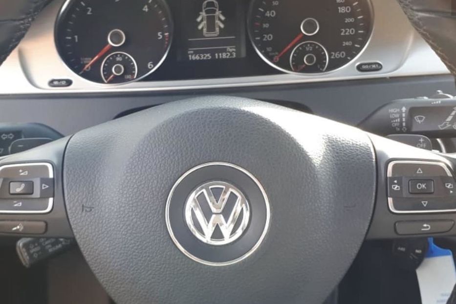 Продам Volkswagen Passat B7 2013 года в Луцке