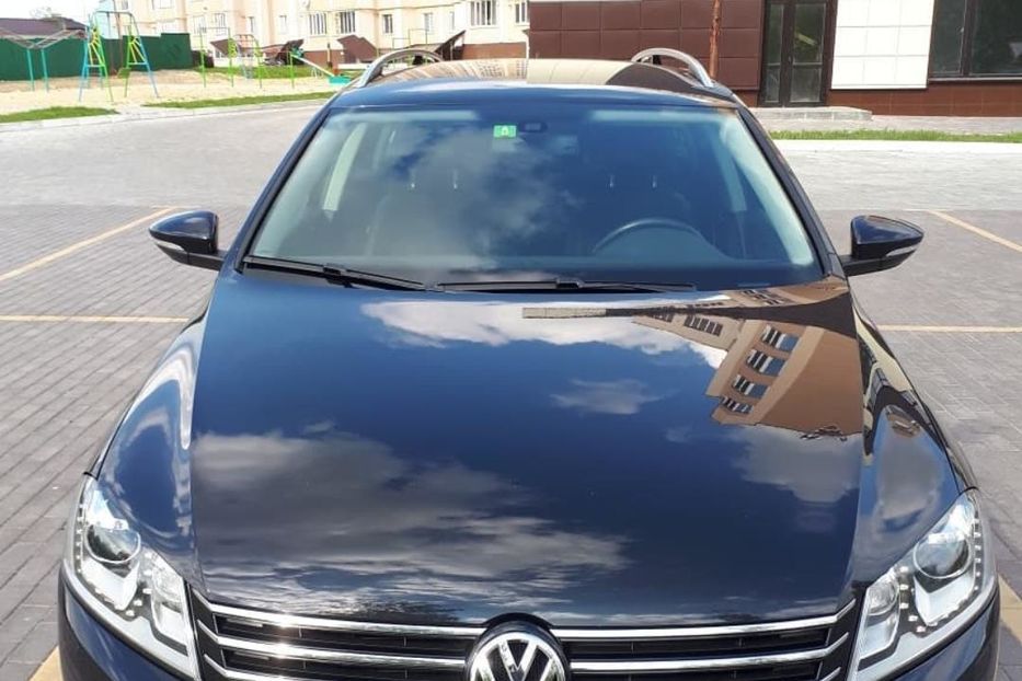 Продам Volkswagen Passat B7 2013 года в Луцке