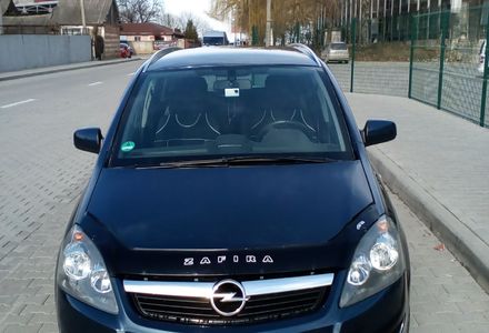 Продам Opel Zafira 2012 года в Черновцах