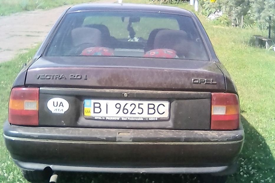 Продам Opel Vectra A 1990 года в г. Корюковка, Черниговская область