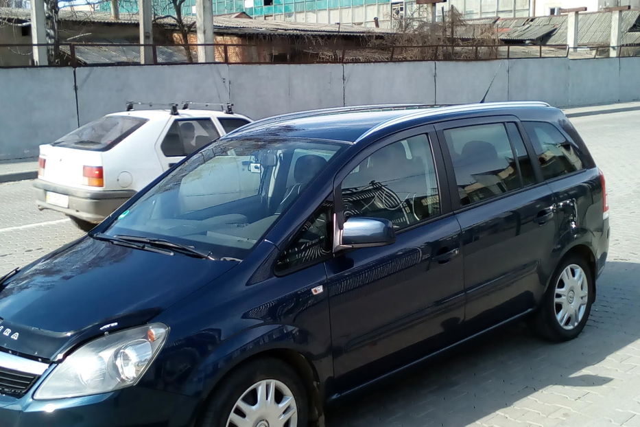 Продам Opel Zafira 2012 года в Черновцах