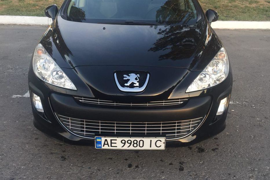 Продам Peugeot 308 2008 года в Днепре