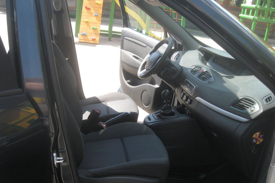 Продам Renault Grand Scenic 2011 года в Ивано-Франковске